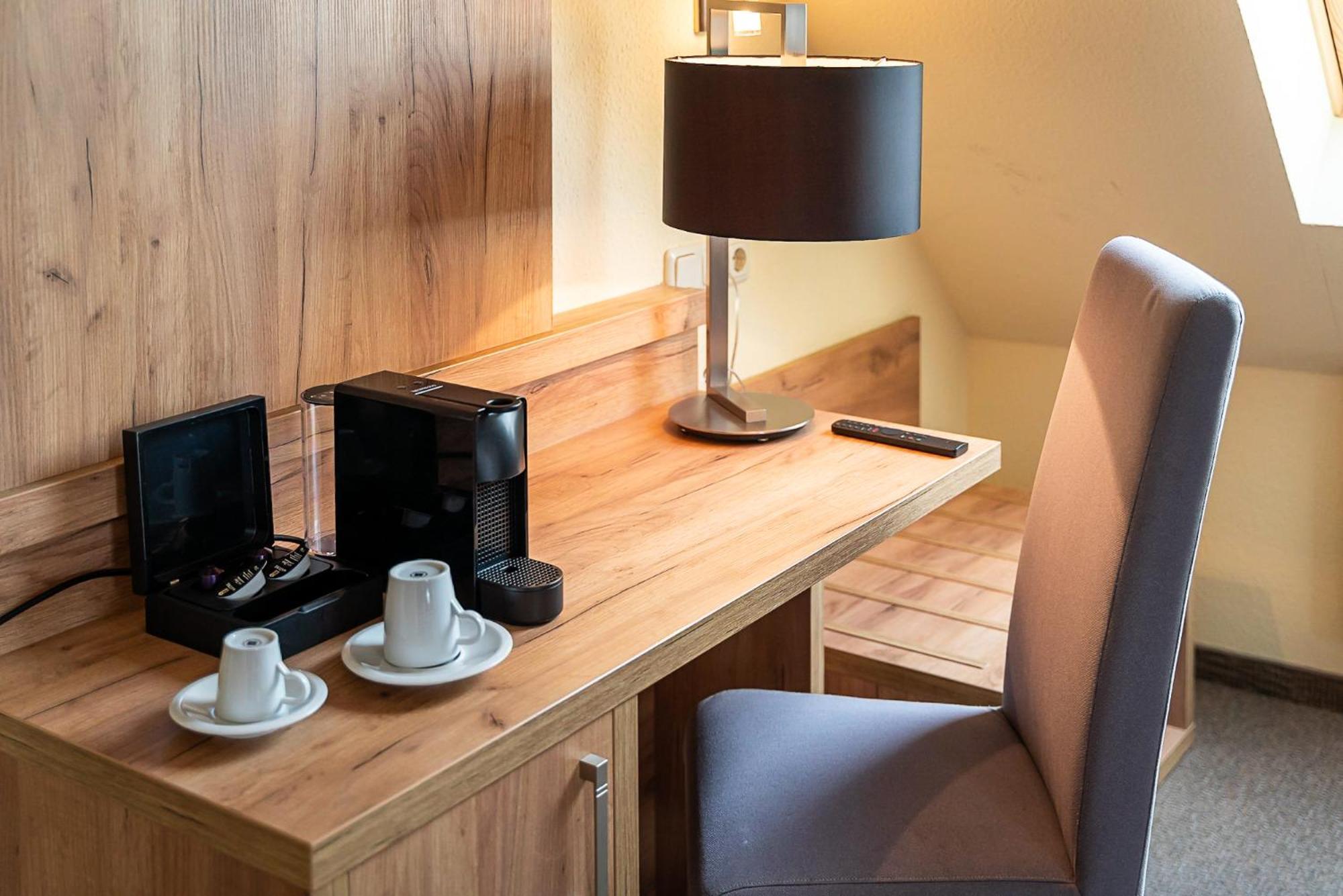 Sleepbeeone Wilhelmshaven Hotel Kültér fotó