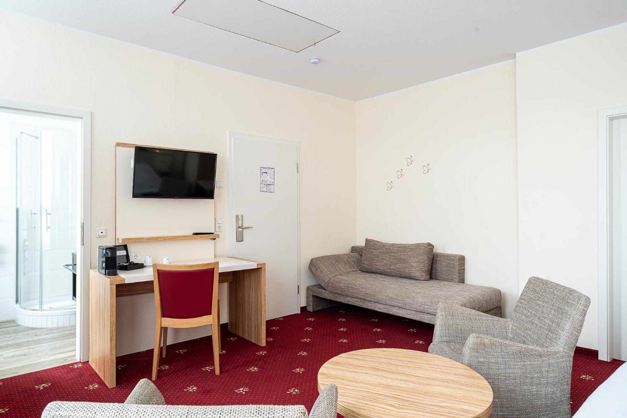 Sleepbeeone Wilhelmshaven Hotel Kültér fotó
