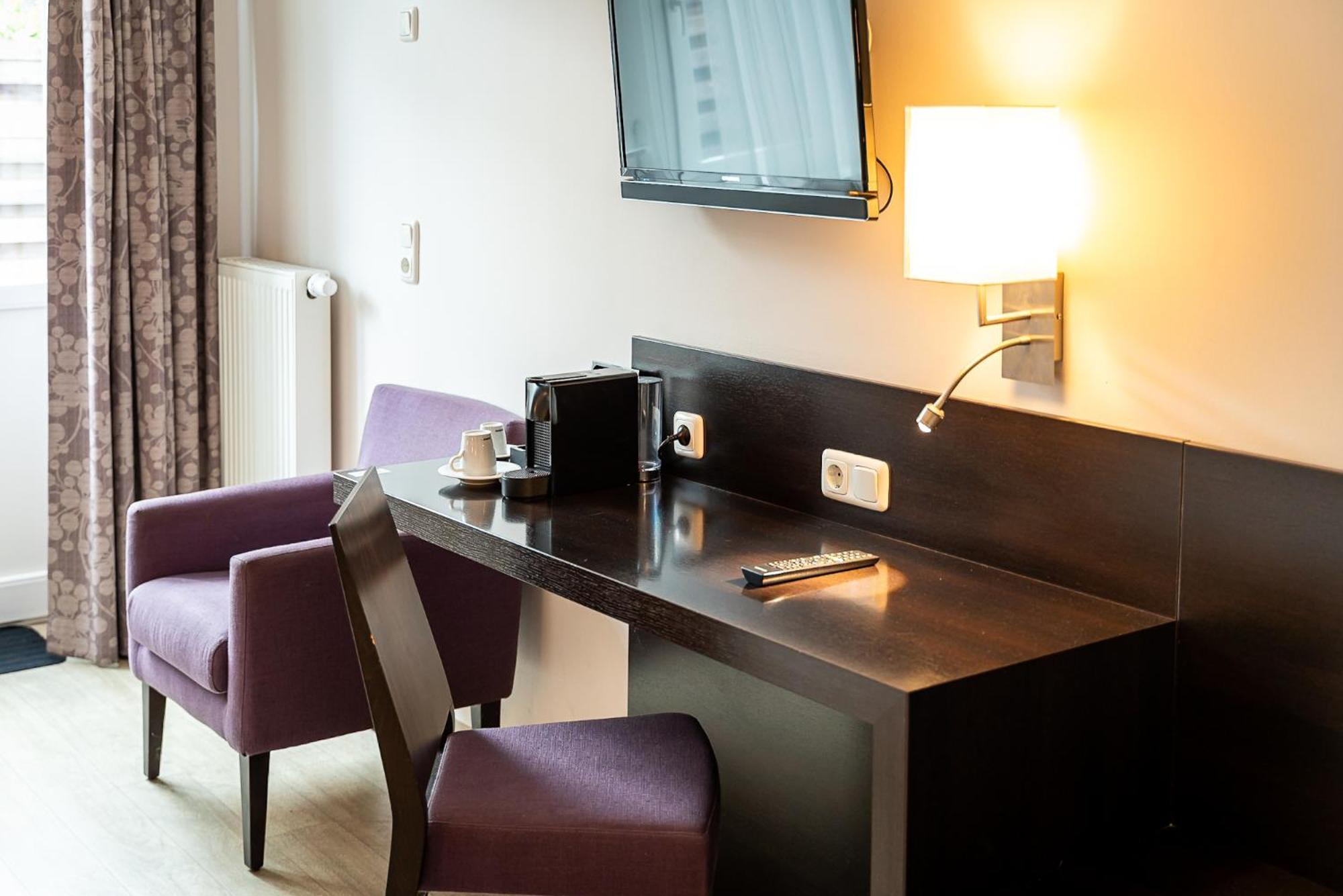 Sleepbeeone Wilhelmshaven Hotel Kültér fotó