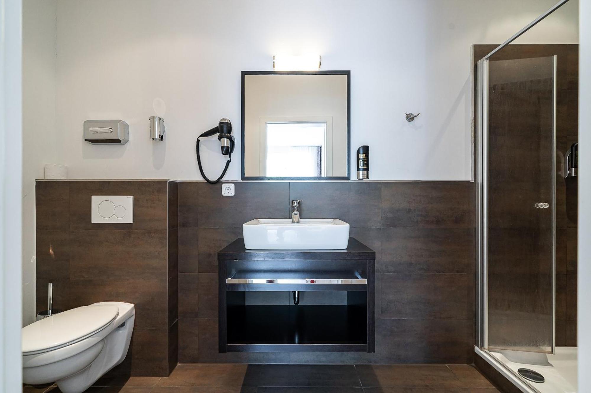 Sleepbeeone Wilhelmshaven Hotel Kültér fotó