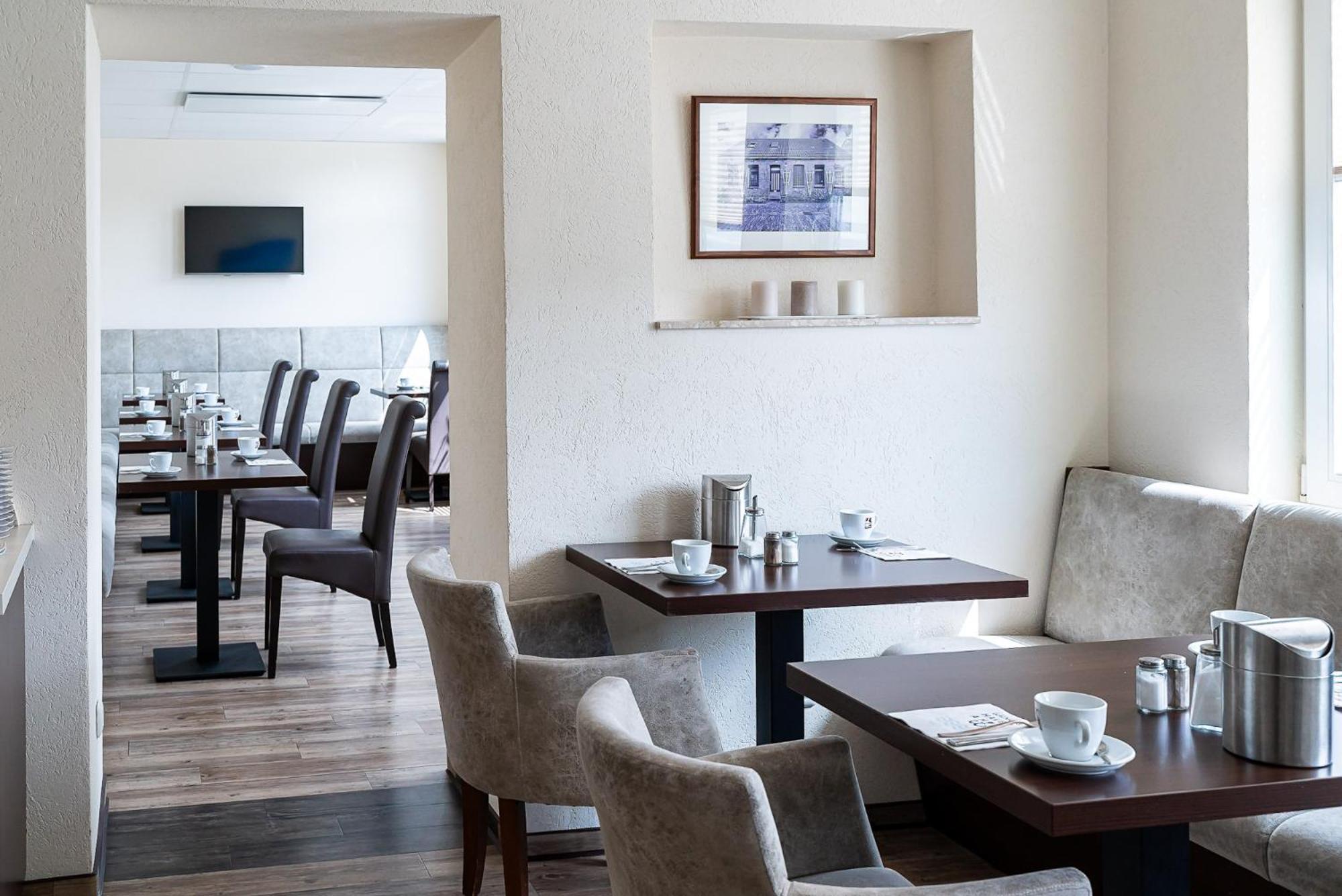 Sleepbeeone Wilhelmshaven Hotel Kültér fotó